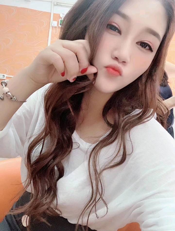 36d少妇调情一流   saob身材火辣