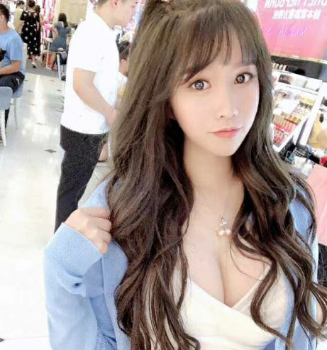 天河 she~吻小蛮腰